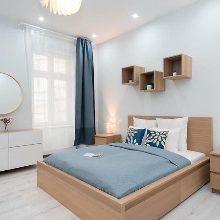 New Spacious Apartment At Superb Location Budapest Eksteriør billede